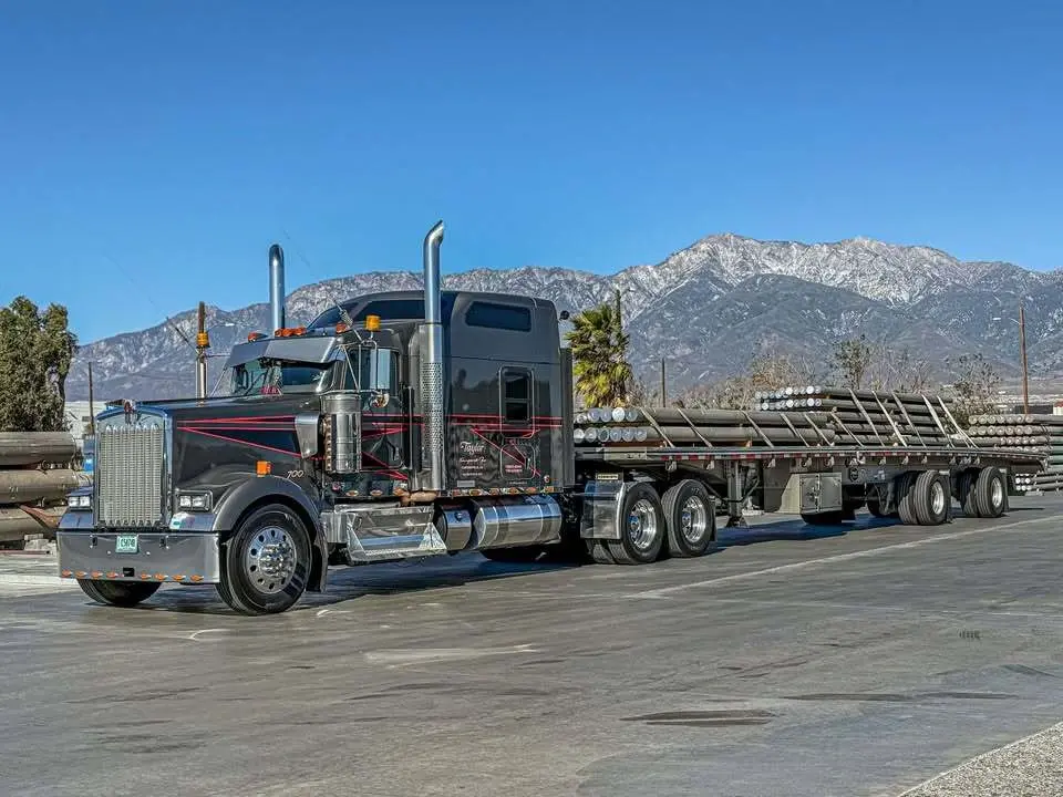 FLATBED - 2 - Marion Magday