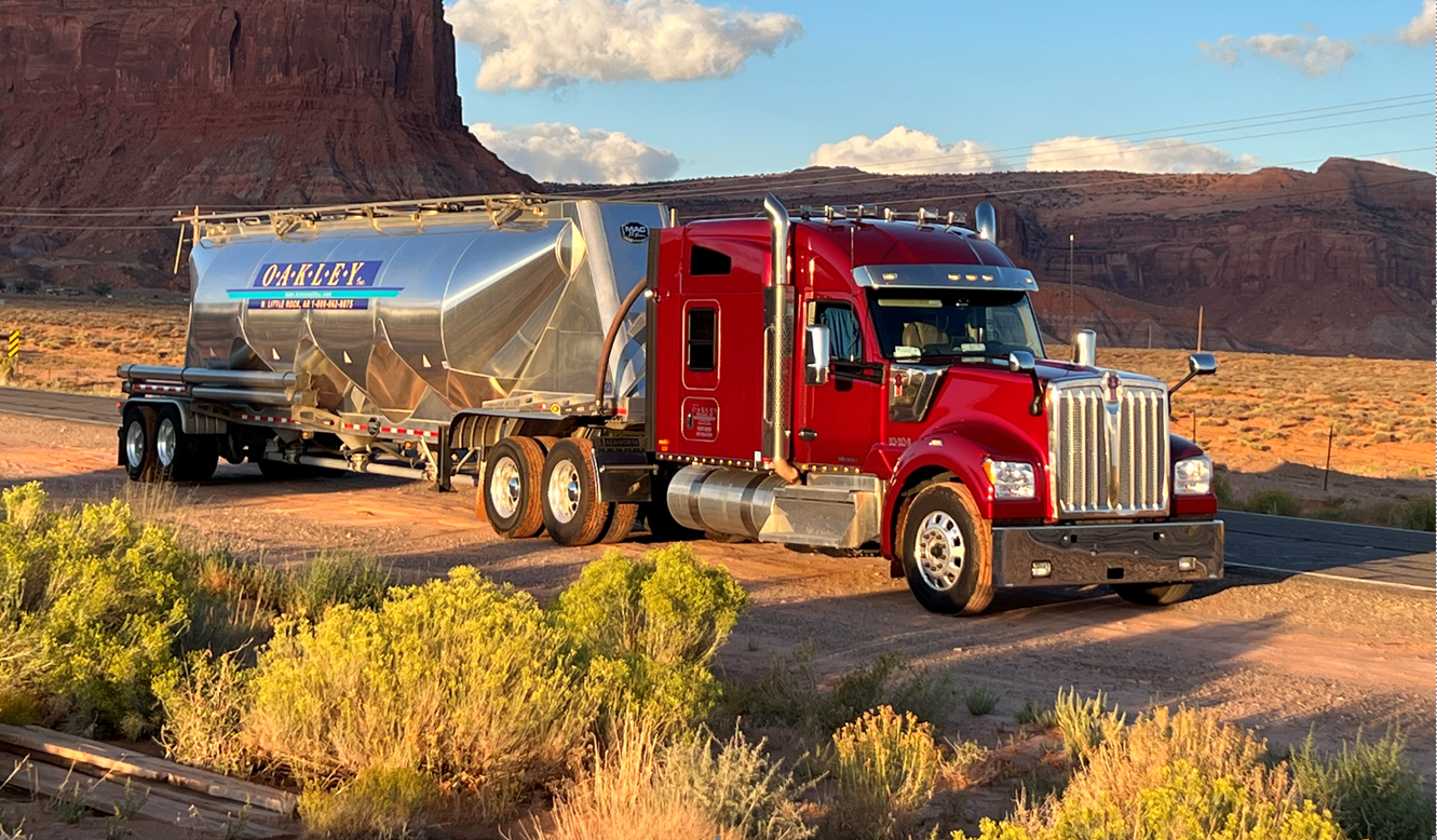 HIGH CUBE PNEUMATIC - 3 - Lonnie Odiam - 1650